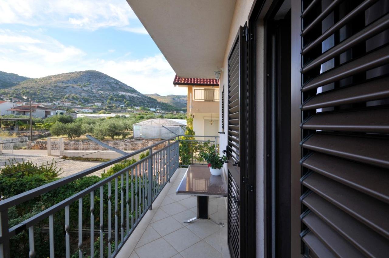 Roso Apartment With Sea View Trogir Dış mekan fotoğraf